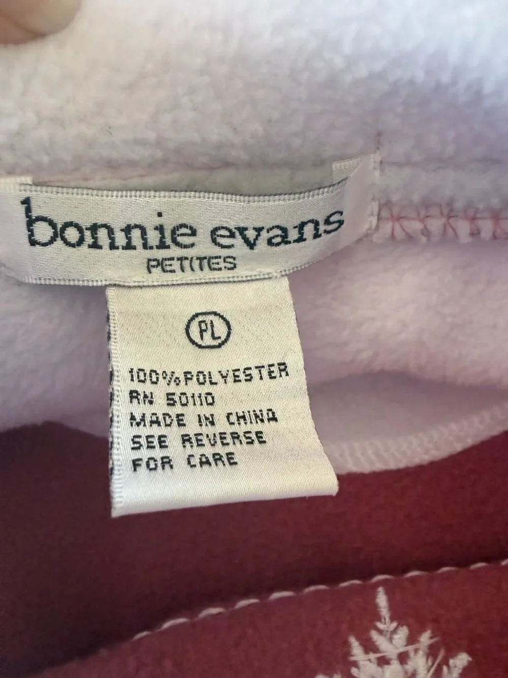 Bonnie Evans Petites dusty rose fleece embellished snowflake sweater size PL